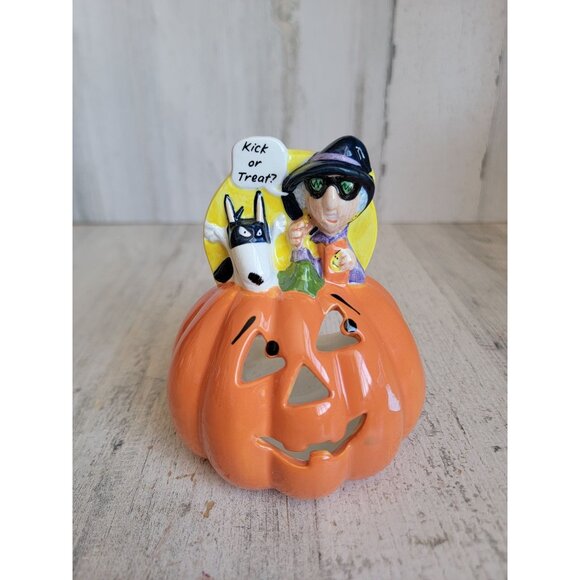 Hallmark Maxine kick or treat tea light Halloween candle holder - Picture 1 of 7